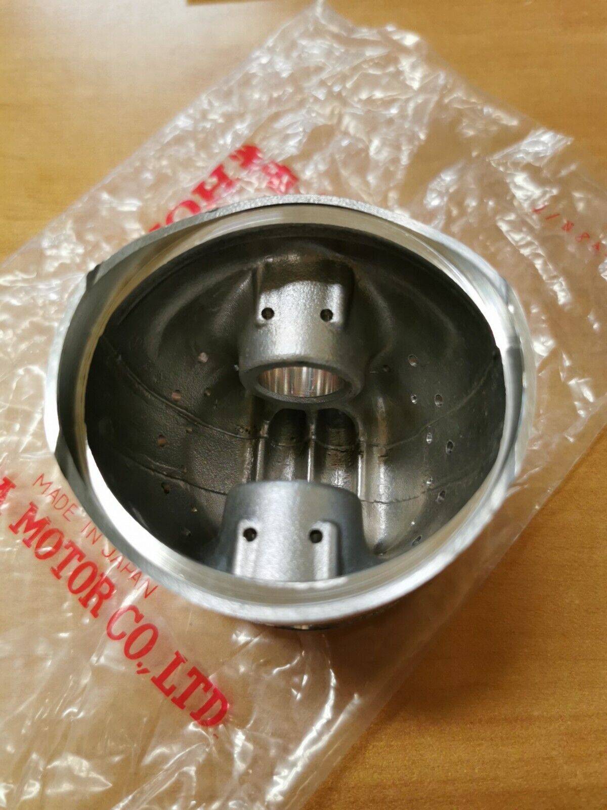 NOS HONDA CB450 CL450  PISTON  0.75  13104-292-030 H29
