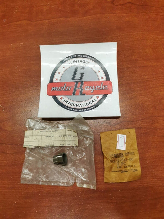 NOS Yamaha GP433 GP292 GP246 PZ480 DRIVEN GEAR OUTER BUSH 821-17843-00-00 Y92