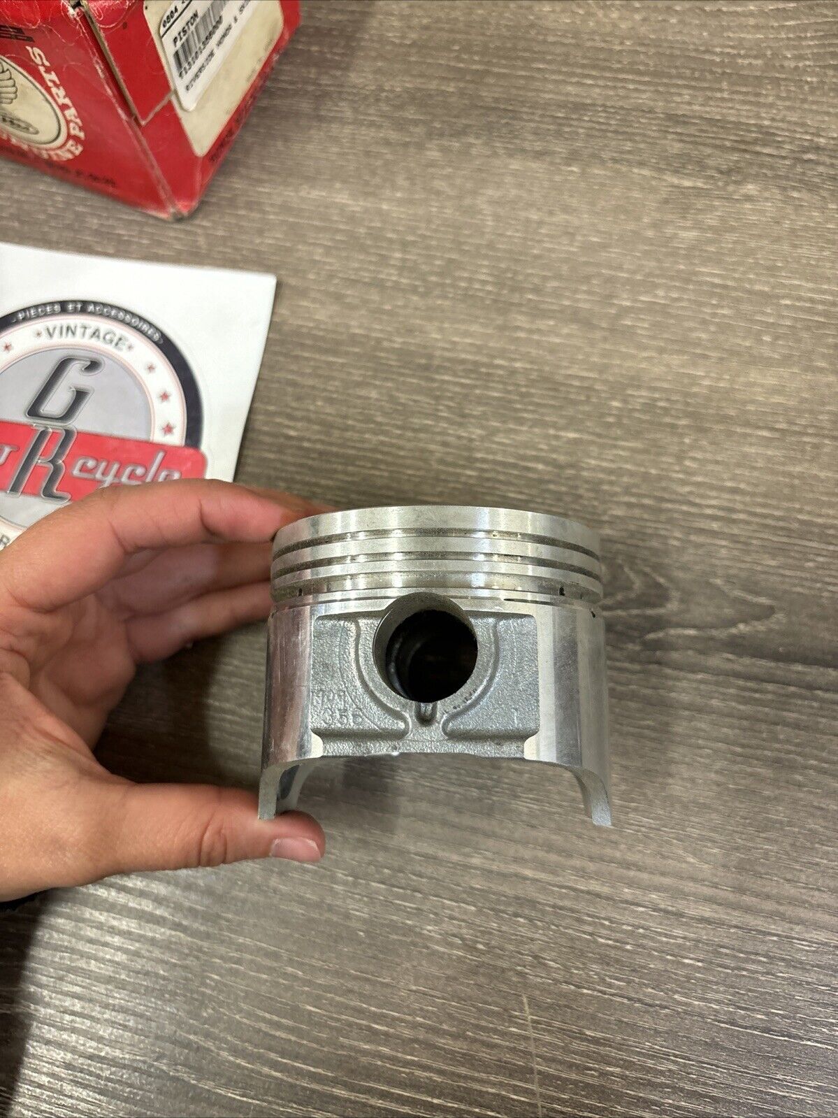 NOS Honda 1974 - 1978 XL350 K0 K1 K2 K3 K4 PISTON STD 13101-356-000 H136
