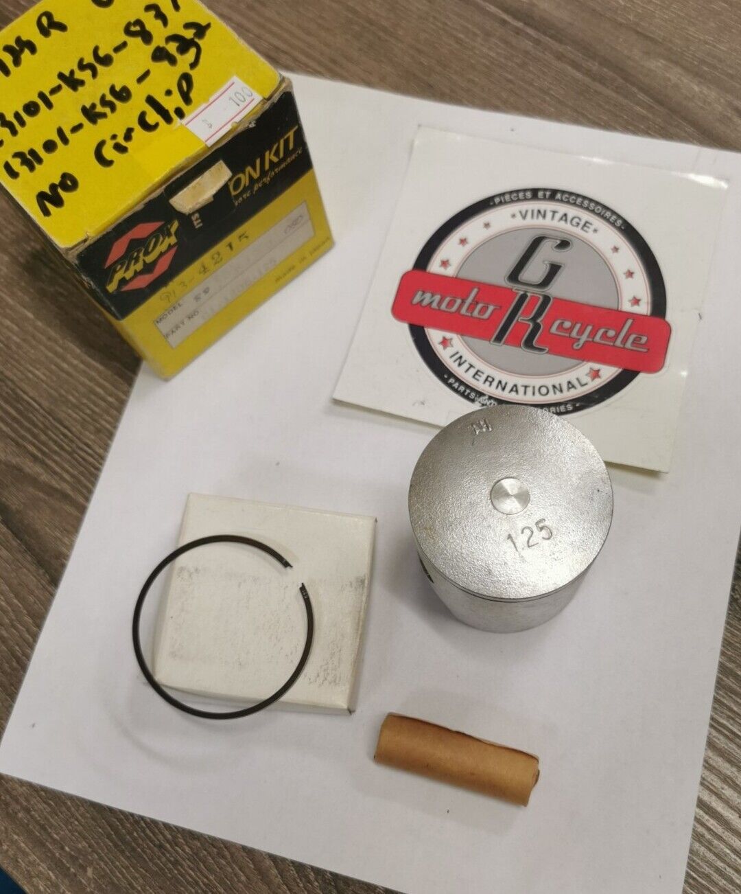 NOS PROX HONDA CR125R 1988 PISTON SET 1.25 NO CIRCLIP 913-4215 J20
