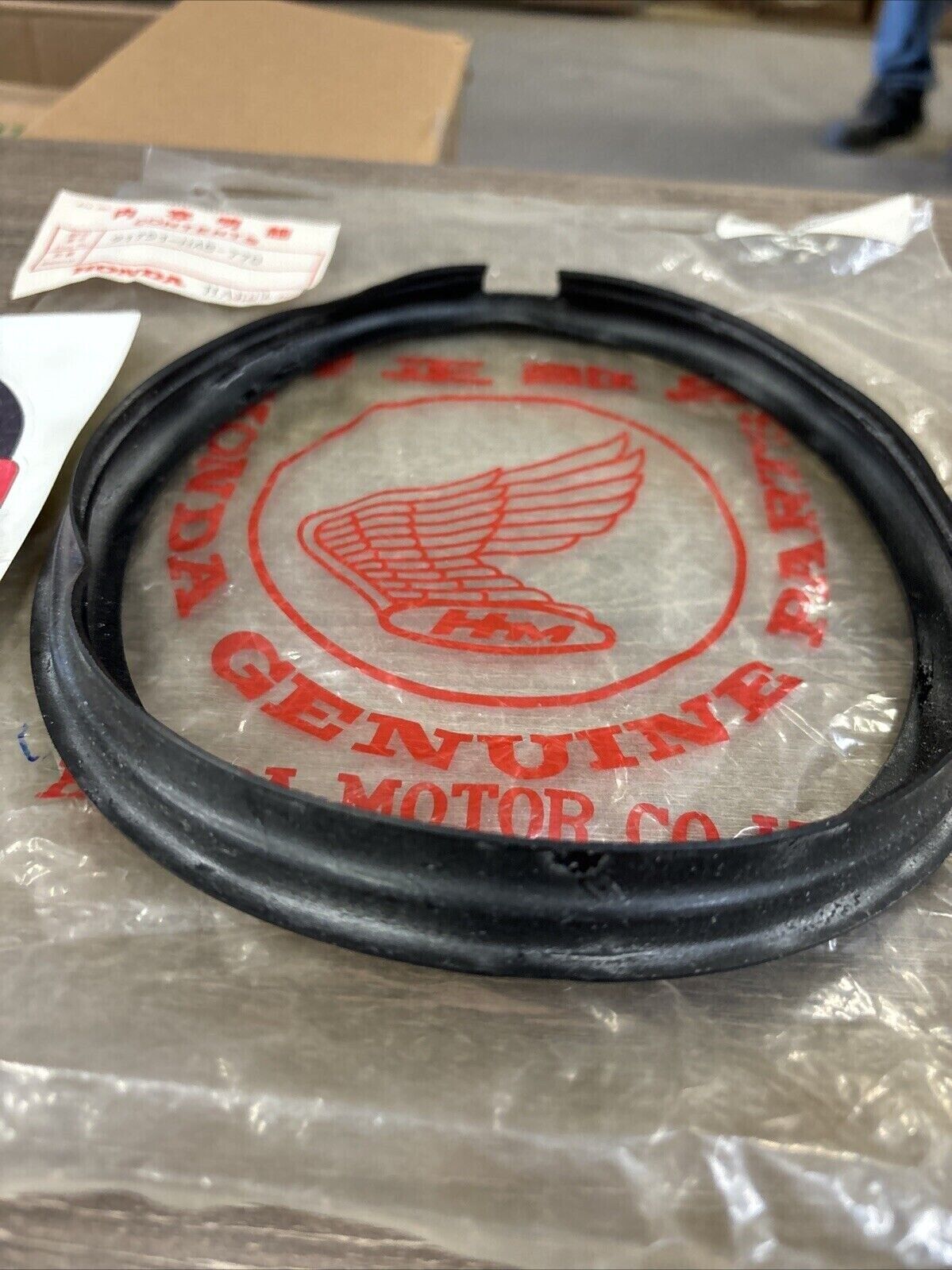 NOS Honda 1987 TRX250 FRONT BRAKE SEAL 91751-HA8-770 H119