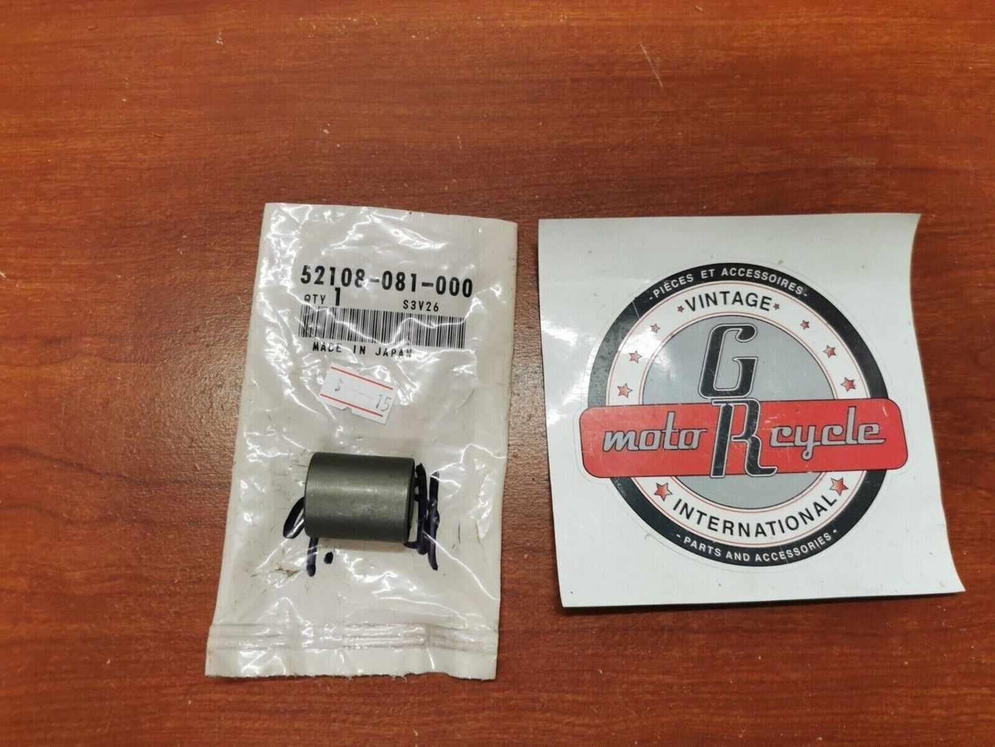 NEW NOS Honda Z50 CRF50 XR50R XR70R BUSHING 52108-081-000 H64