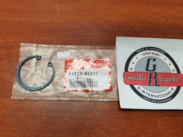 NOS Honda TRX300 TRX350 TRX400 TRX420 CIRCLIP INTERN 50MM 94520-50000 H103