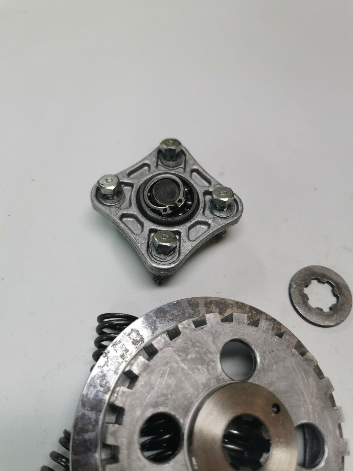 Honda XL80S 1983 clutch basket hub pressure plate 22100-149-000 22121-115-010