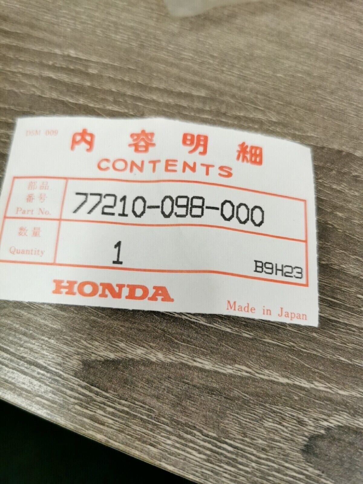 NOS HONDA CT110 1980 - 1986 BRACKET A SEAT 77210-098-000 H41
