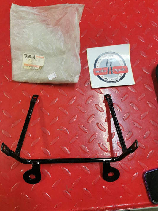 NOS YAMAHA XJ900F 1990 STAY 3 42N-28358-00-00 Y28