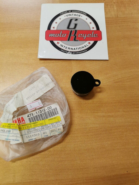 NOS YAMAHA  1989 TZR250  RD500  HOLDER 1   47X-1131E-00  Y42