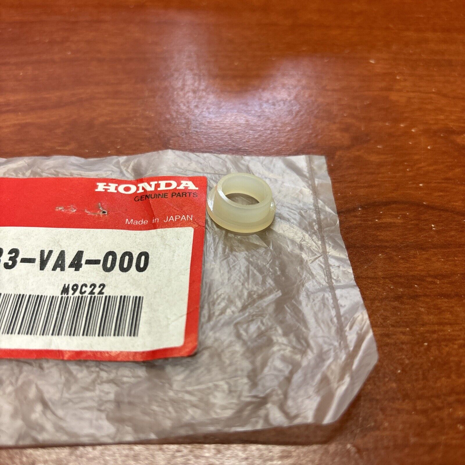 NOS Honda GXV120 GXV160 HR194 HR214 BRAKE HOLDER BUSH 75133-VA4-000 H164