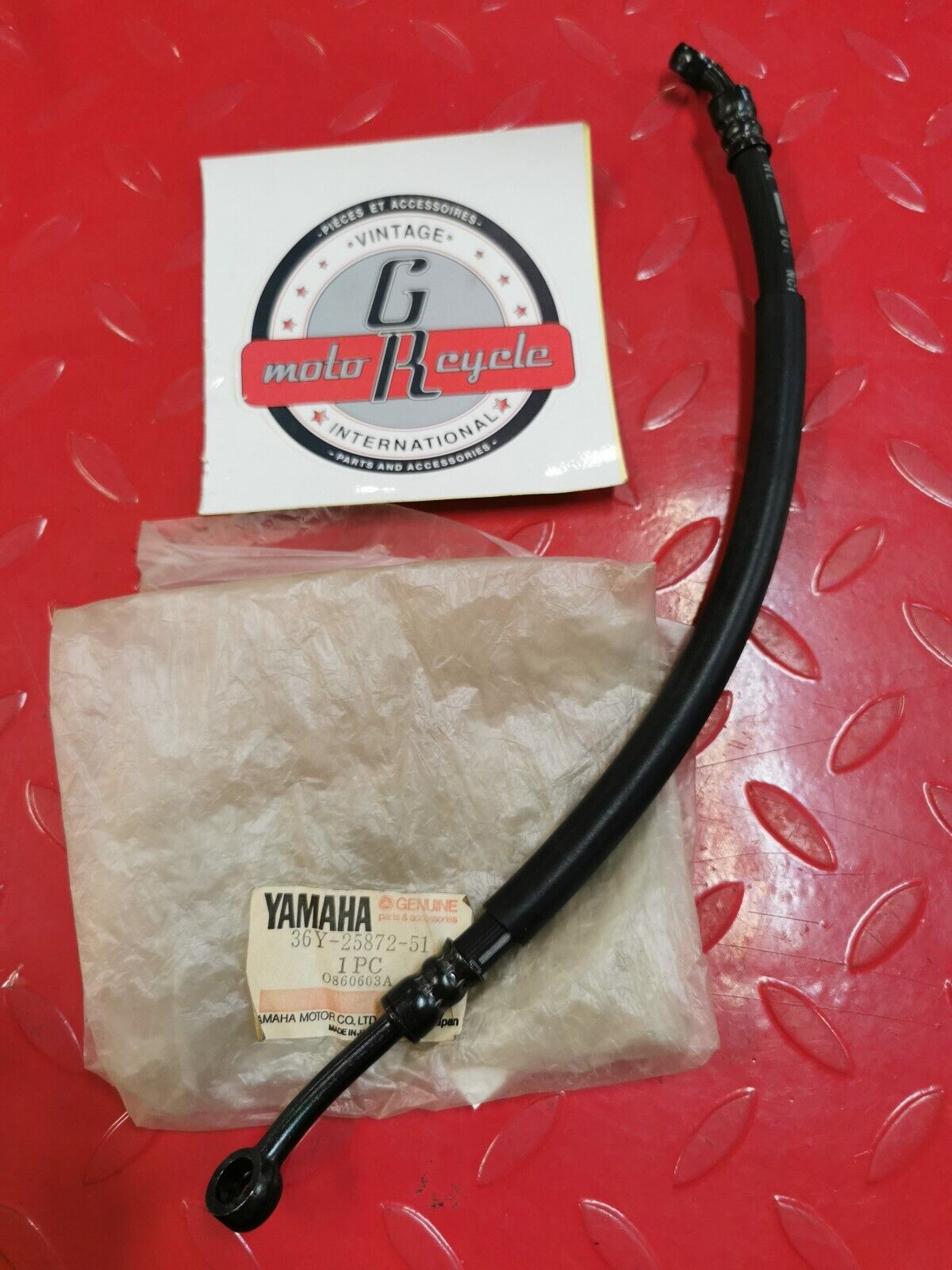 NOS YAMAHA FJ1100 FJ1200 1984 - 1986 HOSE BRAKE 1  36Y-25872-51 Y31