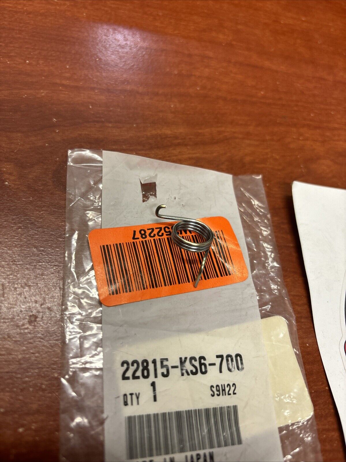 NOS Honda 1987 - 96 CR125R 95 - 04 RS125R CLUTCH LEVER SPRING 22815-KS6-700 H143