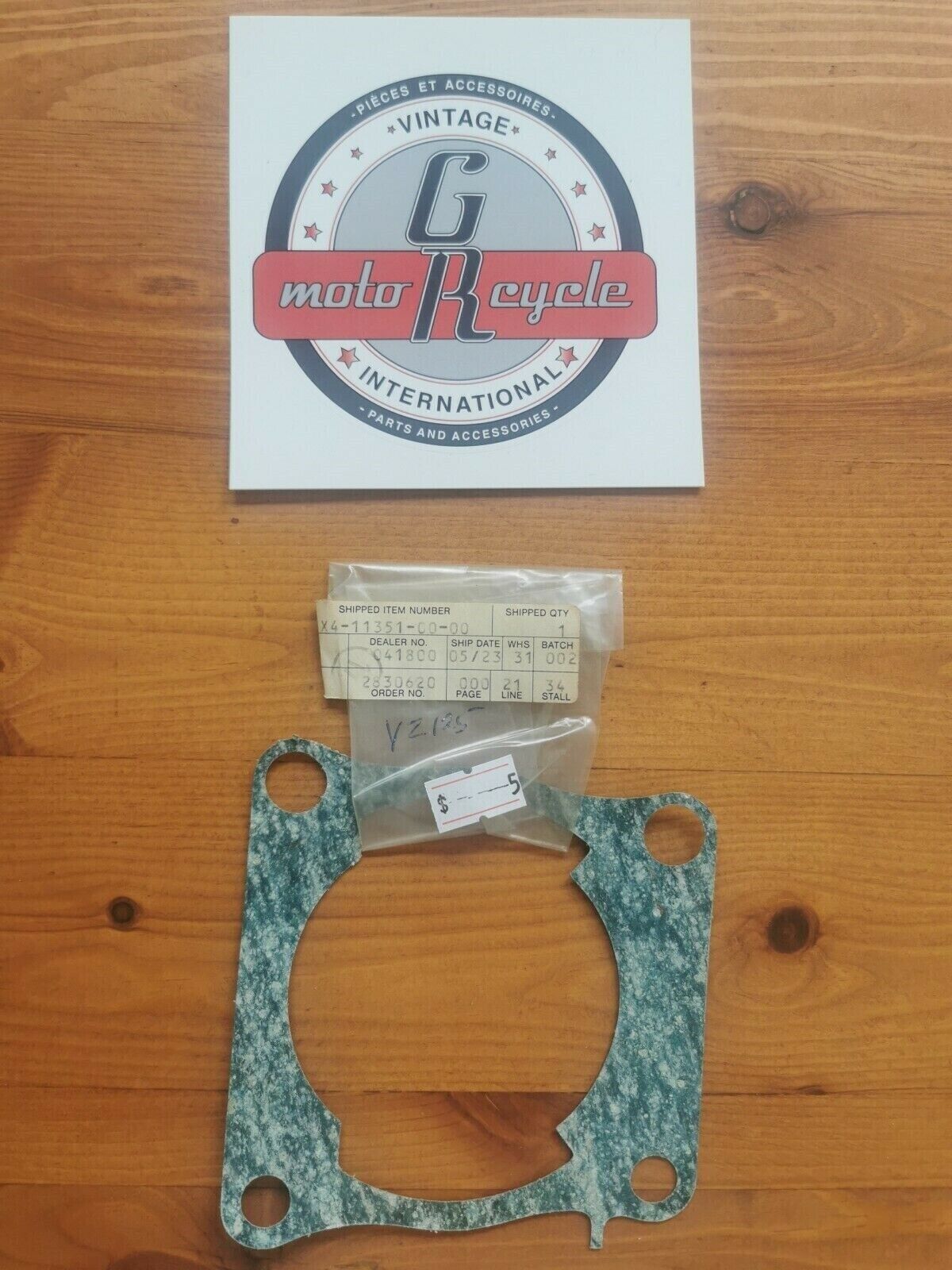 NOS Yamaha 1982 YZ125 GASKET,CYLINDER 5X4-11351-00-00/5X4-11351-01-00 Y7