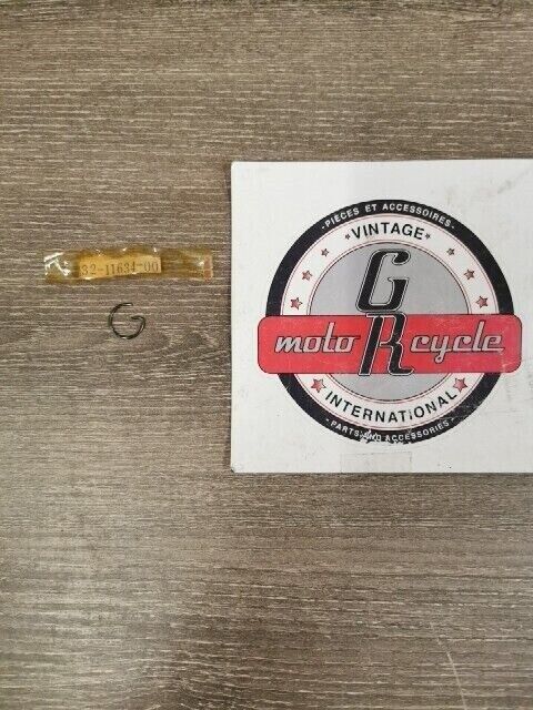 NOS YAMAHA GT80E GT80F YAS1C LB50PF HS1 CIRCLIP INNER 132-11634-00-00 Y168