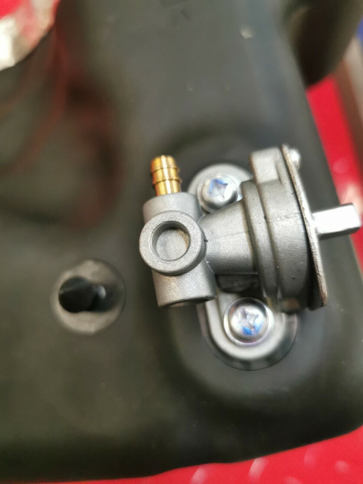 Yamaha ES200ISC ES200ISCX ES200ISK ES200ISCH ES200ISCV Fuel tank 7PB-F4110-00-00