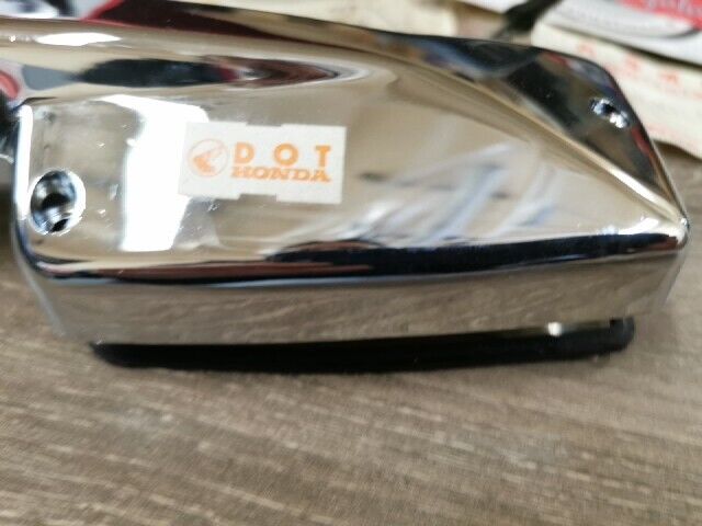 NOS HONDA GL500 TURN SIGNAL  REAR NO LENS 33650-MA1-672 SUB BY 33650-MA1-679 H74