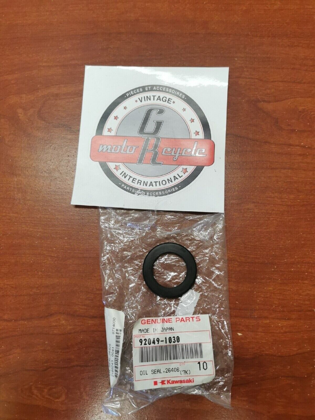 NOS Kawasaki VN750 ZG1200 KZ1300 KVF360 KVF650 KSV700 OIL SEAL 92049-1030 K27
