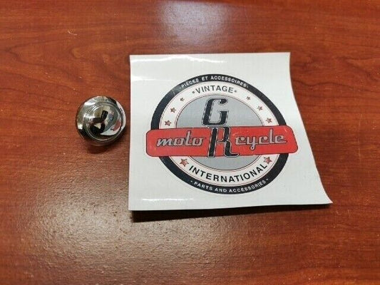 NOS Yamaha XVZ12 XVZ13 XJ700 FZX700 VMX12 YX600 GRIP CAP 26H-2628J-00-00 Y102