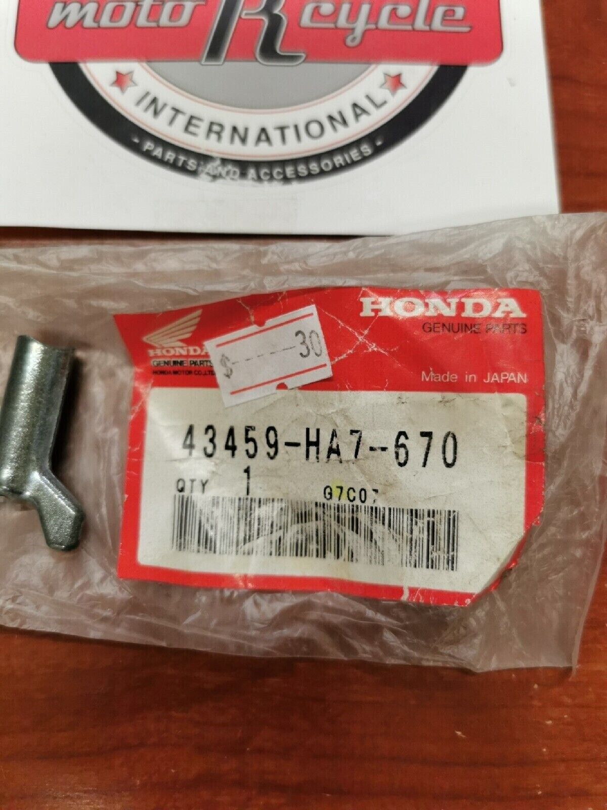 NOS Honda 1986 - 1989 TRX350 NUT, BRAKE ADJUSTING 43459-HA7-670 H36