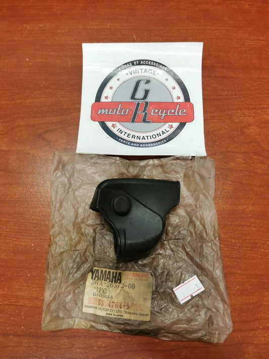 NOS Yamaha HANDLE LEVER COVER 56A-26372-00-00 SUB. 56A-26372-01-00 Y91