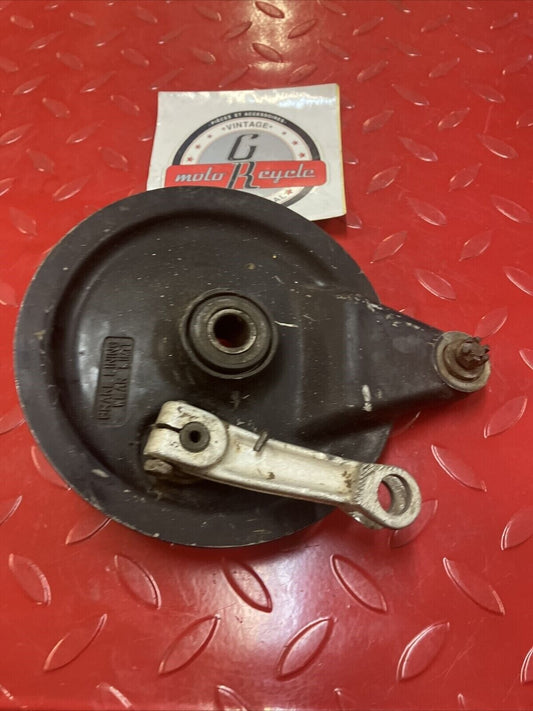 Suzuki RM125 1985 rear brake panel hub cover drum