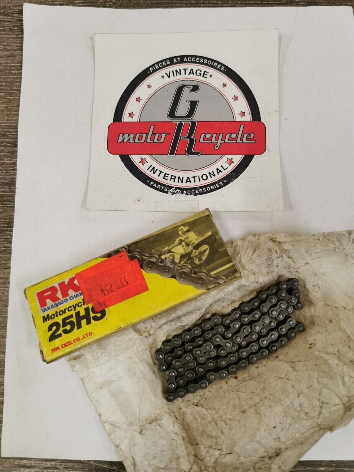 NOS RK HONDA TRX90X CAM CHAIN  25H-84L J24