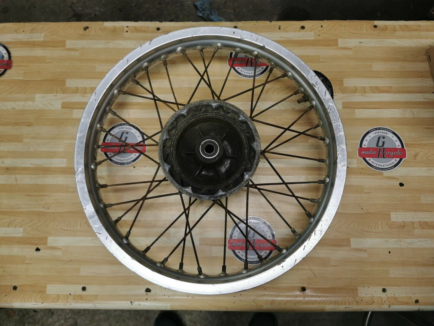 Suzuki RM125 1984 rear back wheel hub rim 64110-01B02