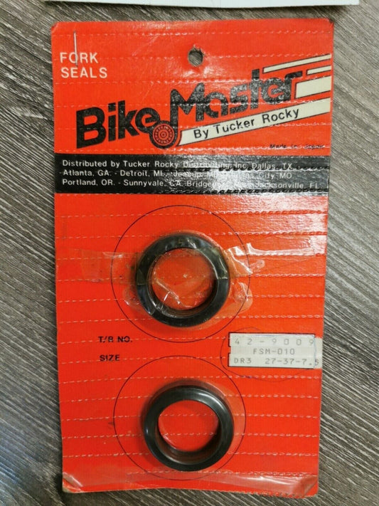 NOS Tucker Rocky  CB100 CL100 IT175 XT350 TT500 Fork Seals  42-9009 J18