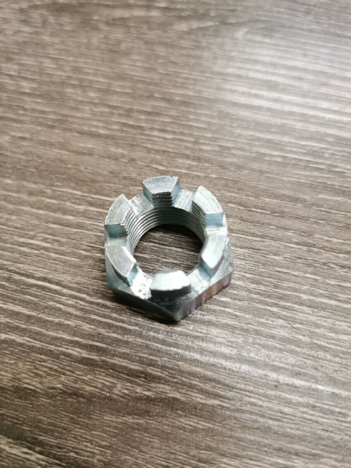 NOS YAMAHA NUT CASTLE 90171-18043-00 Y51