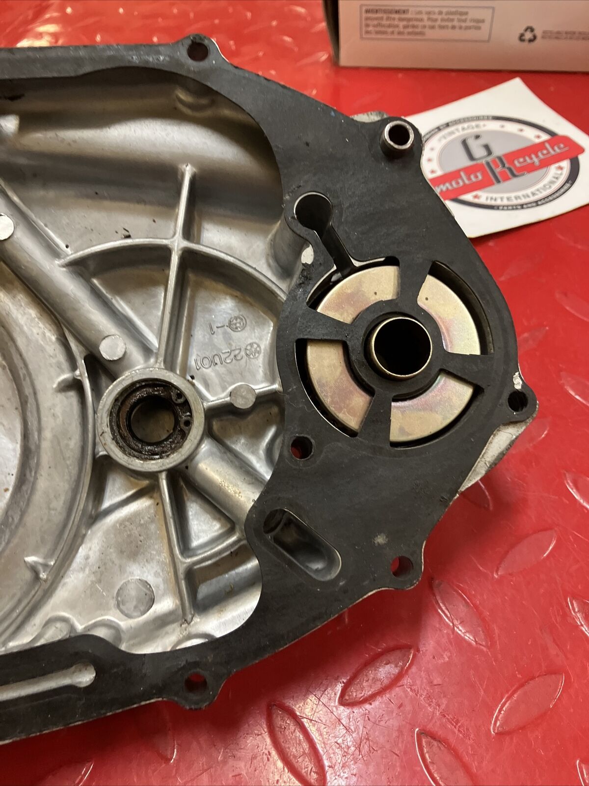 NOS Yamaha XV500 Virago 500 1983 1984 right crankcase clutch cover