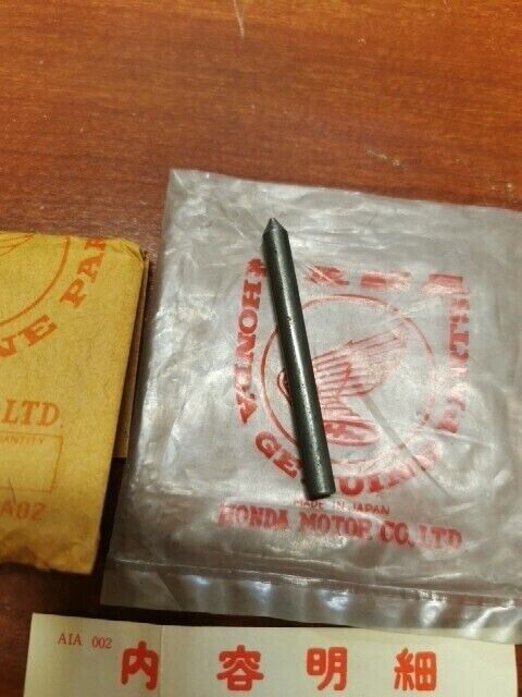NOS Honda MT125 K0 K1 INSERT B BAR 12122-361-000 H93