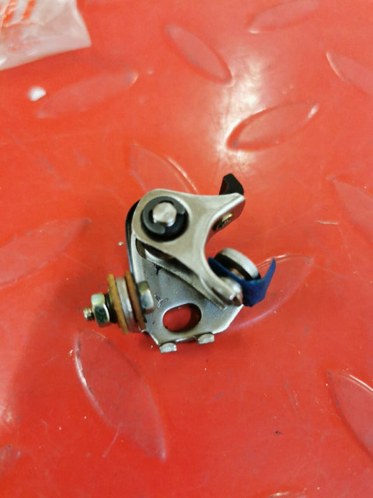 NOS Yamaha XS750 1977  IGNITION CONTACT POINTS  1J7-81622-10-00 J11