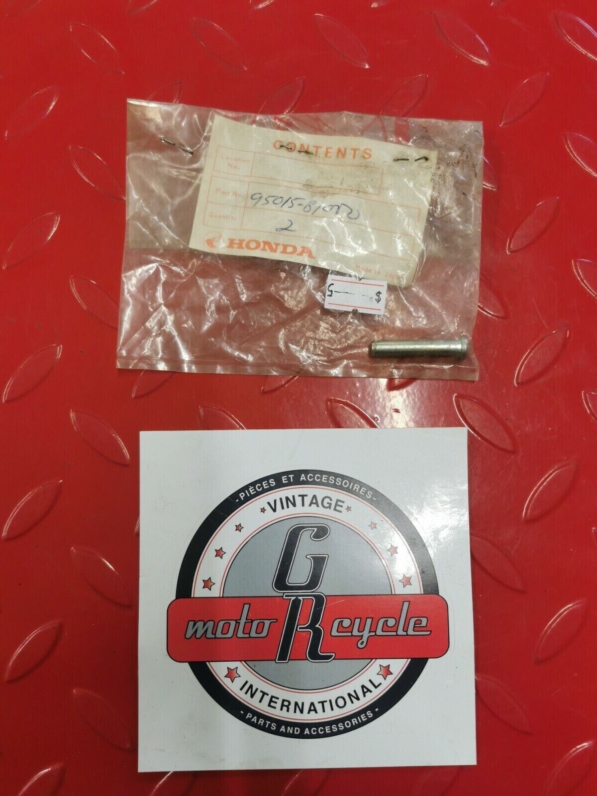 NOS Honda CA160 CA175 NH80 NH125 SH150 PILLION STEP PIN 95015-81000 H3