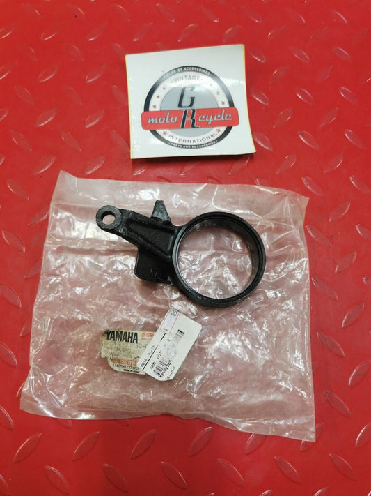 NOS YAMAHA PZ480 1984 - 1989 ARM OUTSIDE 2 8V0-23852-01-00 Y29