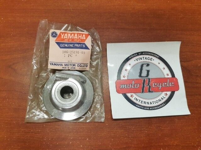 NOS Yamaha 1970 XS1 1972 XS2 1973 TX650 GEAR UNIT HOUSING 306-25191-00-00 Y134