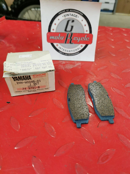 NOS YAMAHA  TT350 YZ250 YZ125 Brake Pad Kit   Superseded by 1LN-W0045-01-00  Y53