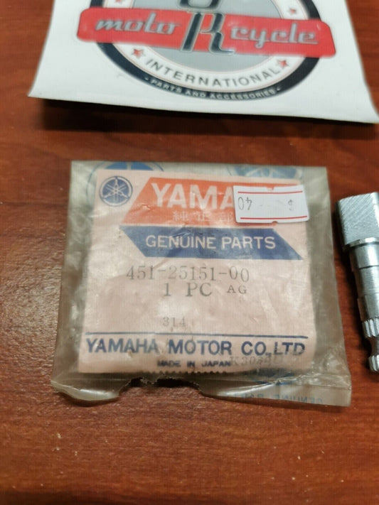 NOS Yamaha PW80 YZ80 TT90 BW80 CAMSHAFT 451-25151-00-00 SUB. 1YT-25351-00-00 Y91
