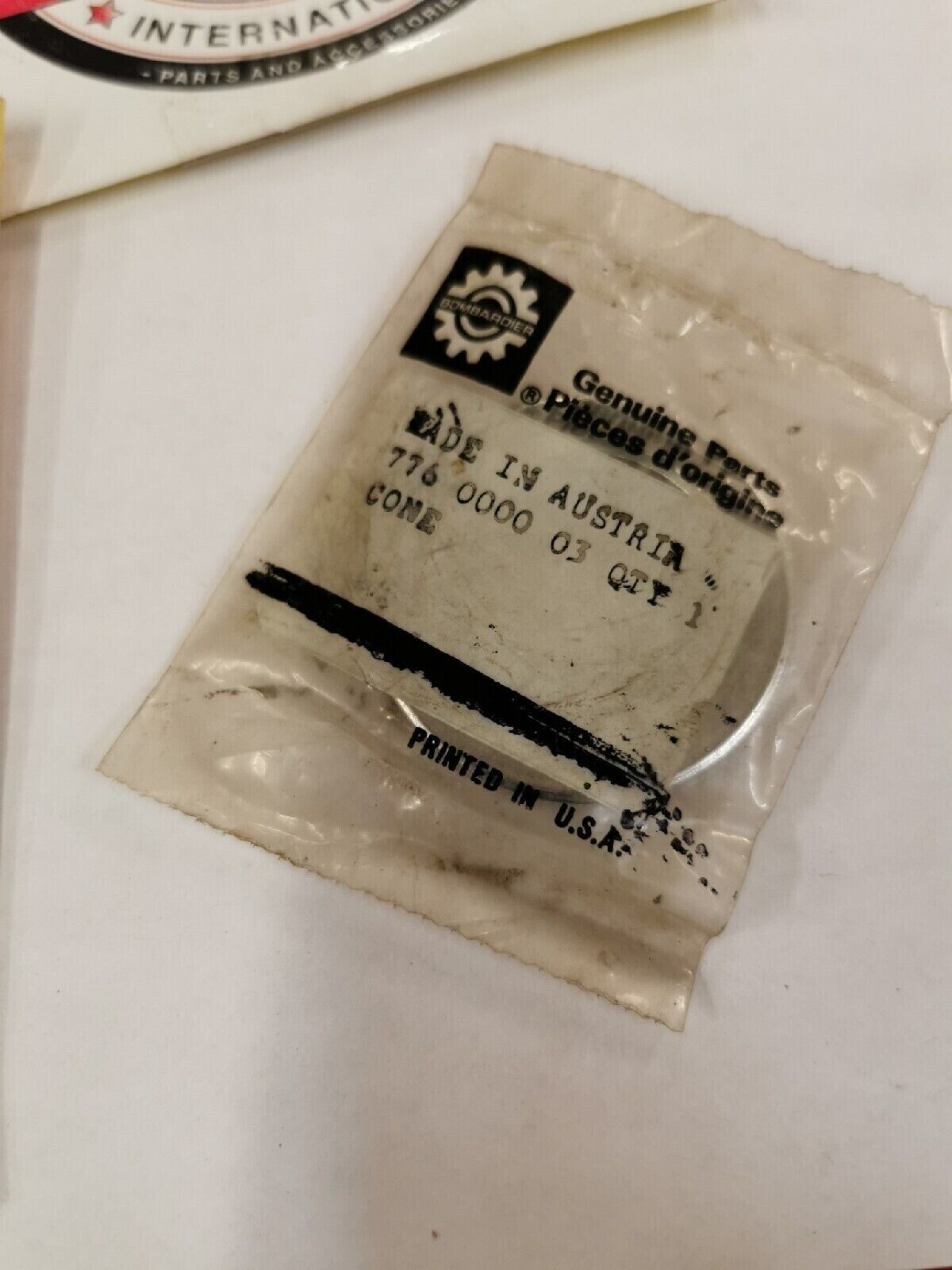 NOS PUCH BOMBARDIER MAXI CONE CAP COVER 776-000-003  P3