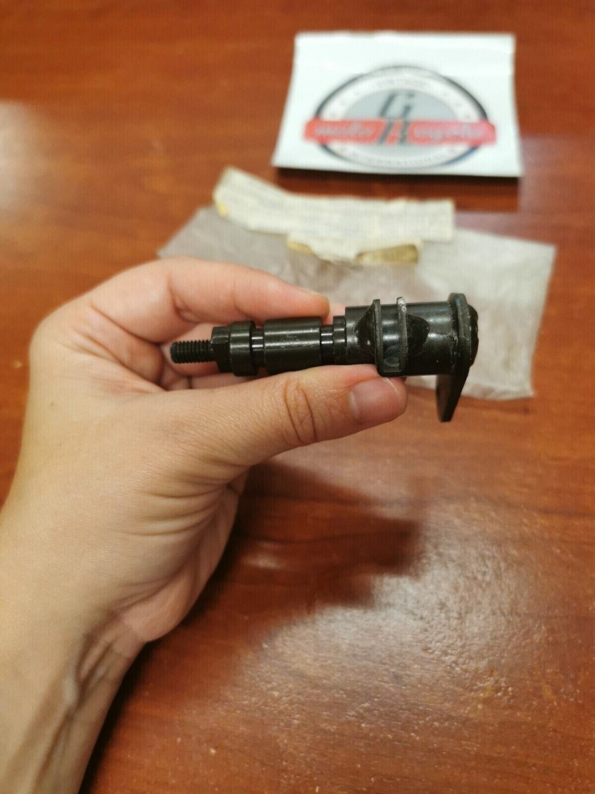 NOS Yamaha 1987 YFM350 REVERSE LEVER SHAFT 1YW-26155-00-00 Y87