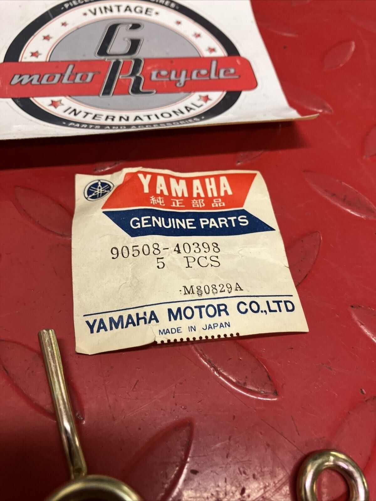 NOS YAMAHA SPRING TORSION 90508-40398-00 Y63
