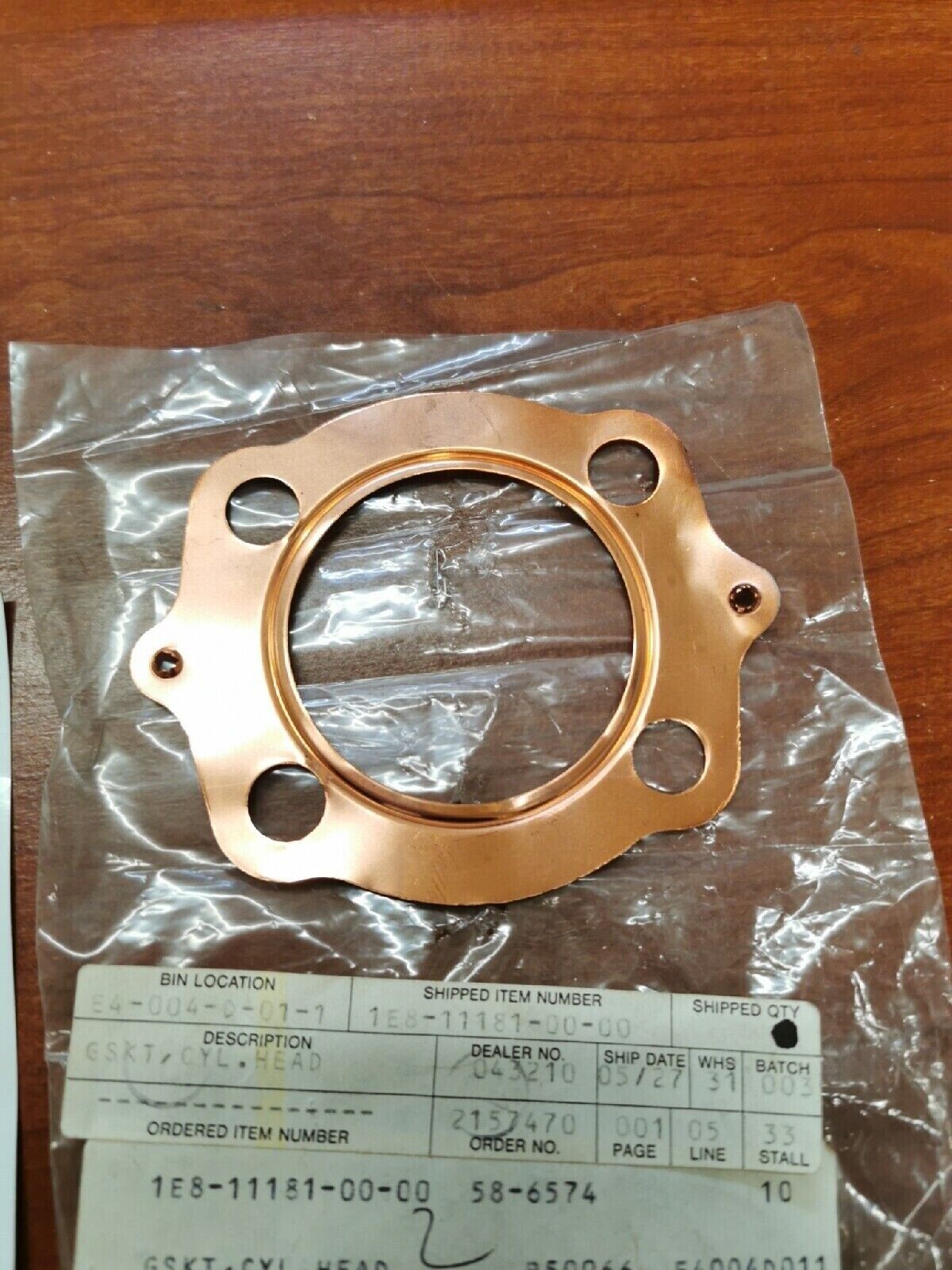 NOS Yamaha RD200 DX CYLINDER HEAD GASKET 1E8-11181-00-00 Y77