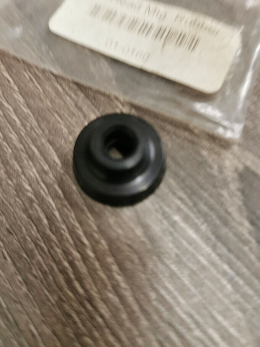 NOS Yamaha  VXM1200 FZR1000 XJ900RK Cylinder Head Mounting Rubber 01-0160 J26