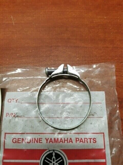 NOS Yamaha HOSE CLAMP 371-14456-00-00 SUB 90450-58002-00 Y180