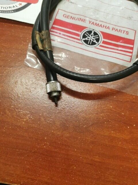 NOS Yamaha DT250 DT400 TACHOMETER CABLE 1M1-83560-00-00 SUB 1M1-83560-01-00 Y164