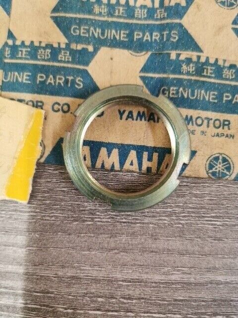 NOS YAMAHA SL433B SL292C SL338F EW433C ET250C NUT BEARING 90179-28088-00 Y158