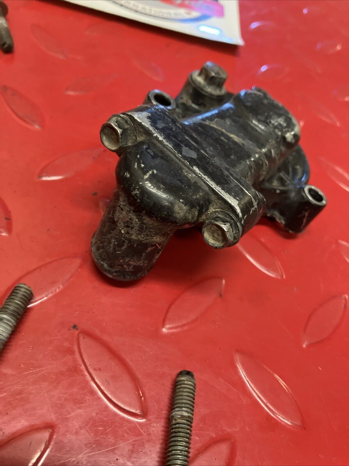 Kawasaki KX125 1987 Water pump water pump cover 1985 1986