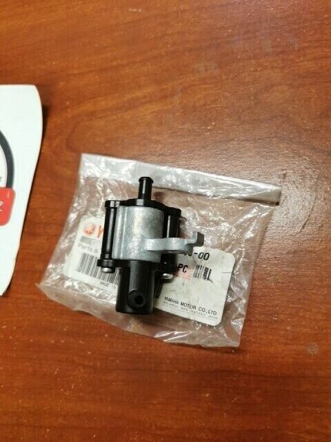 NOS Yamaha YFM550 YFM700 YXZ1000 PIPE JOINT 28P-24380-00-00 Y105