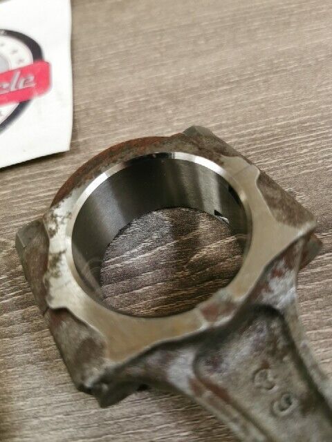 NOS Yamaha XS500E TX500 TX500C XS500B CONNECTING ROD 371-11650-02-00 Y137