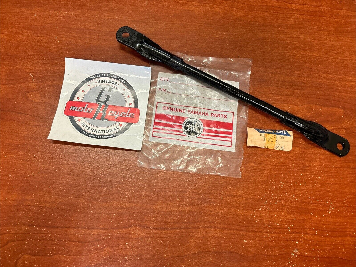 NOS Yamaha DT100 DT125 DT1C TENSION BAR 401-25371-00-00 SUB 401-25371-01-00 Y181