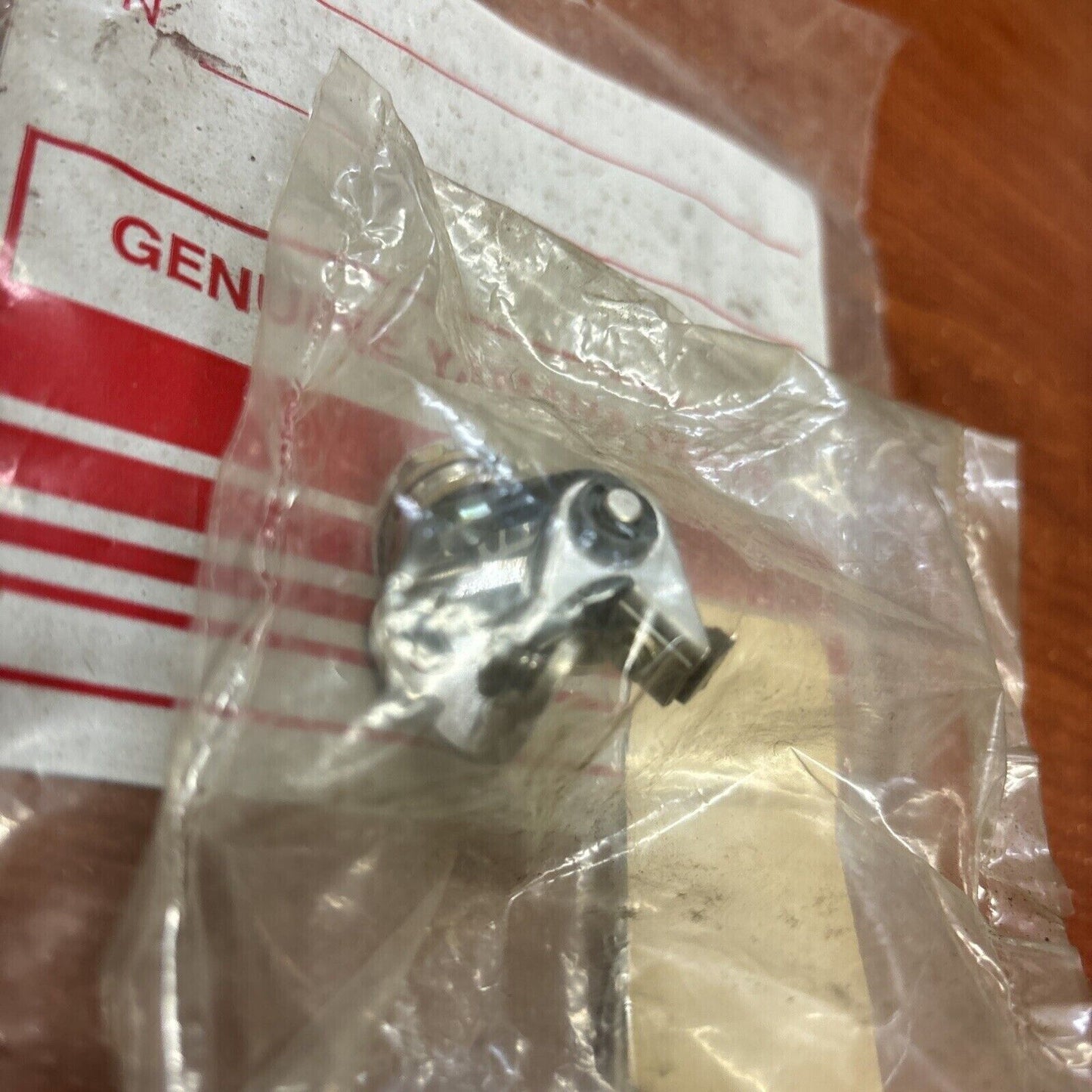 NOS Yamaha TY125 TY175 TY250 CONTACT BRAKER 434-81321-10-00 Y173