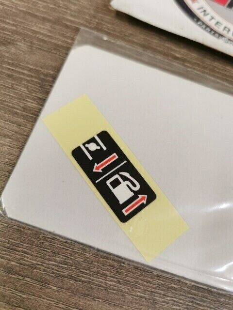 NOS HONDA GX110 GX120 GX110\DA\14ZE00E9 DECAL MARK CHOKE EXP 87528-ZE1-810 H100
