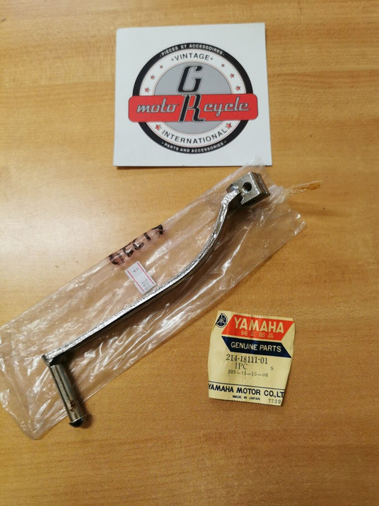 NOS YAMAHA DT1  DT2  RT2  RT3  1968 - 1972  214-18111-01-00   Y37